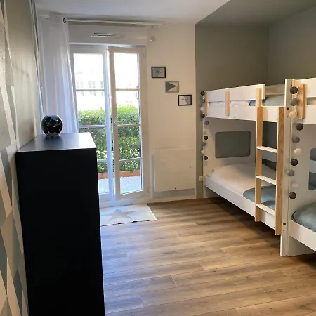 La Serrisienne 5 - Val D'europe - Disneyland Paris - 6 A 8 Personnes Apartment *